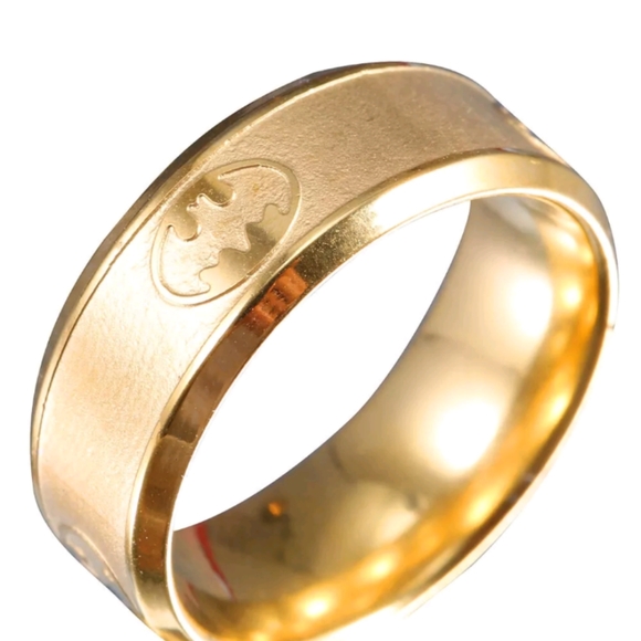 Nwt Men's Stainless Steel Titanium Batman ring - Picture 2 of 6